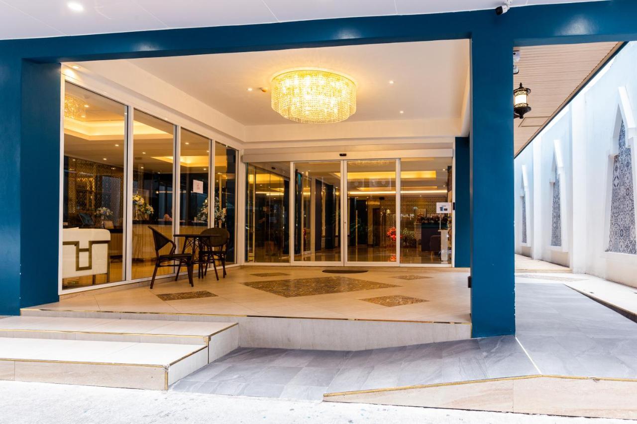 Siam Star Hotel Bangkok Exterior foto