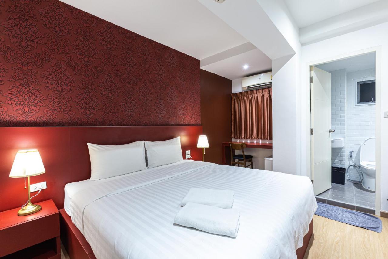Siam Star Hotel Bangkok Exterior foto